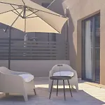 아파트 Beachfront, Stunning View And Parking 포르토 산텔피디오
