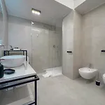 아파트 Beachfront, Stunning View And Parking 포르토 산텔피디오