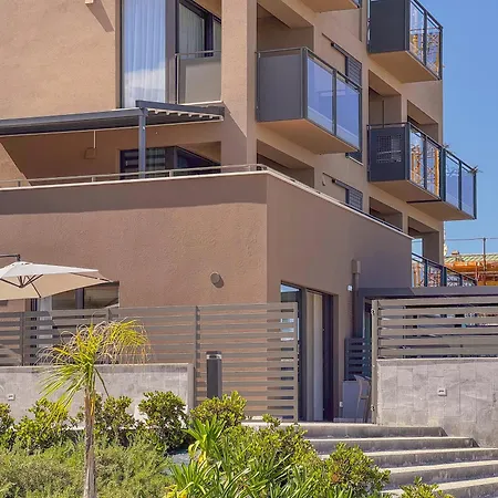 Beachfront, Stunning View&parking Apartment Porto SantʼElpidio