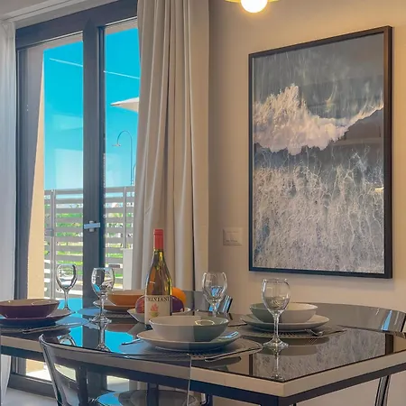 Beachfront, Stunning View And Parking Apartamento *