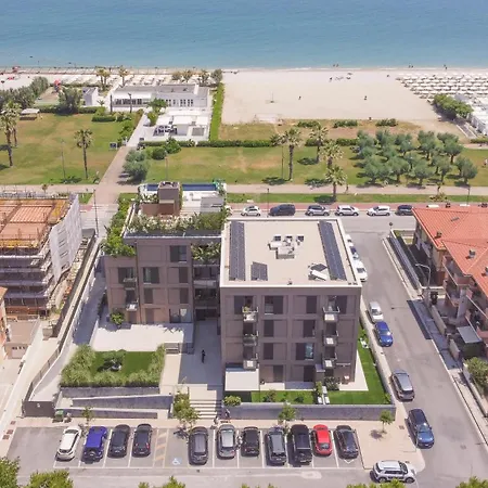 Apartamento Beachfront, Stunning View And Parking