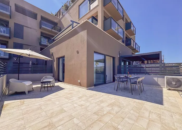 Apartment Beachfront, Stunning View&parking Porto SantʼElpidio