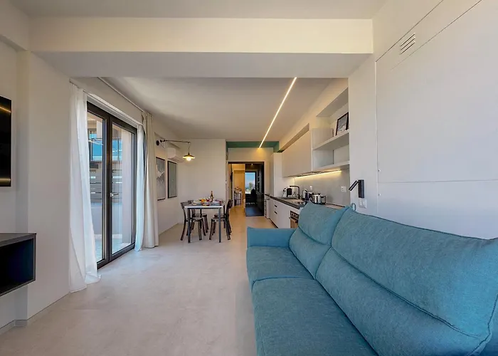 Beachfront, Stunning View&parking Apartment Porto SantʼElpidio
