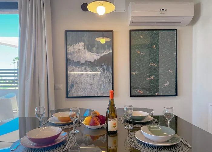 Beachfront, Stunning View&parking Porto SantʼElpidio