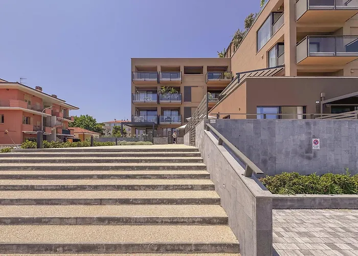 Beachfront, Stunning View&parking *
